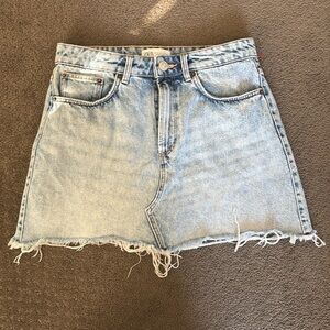 Zara Jean Skirt, Size Medium